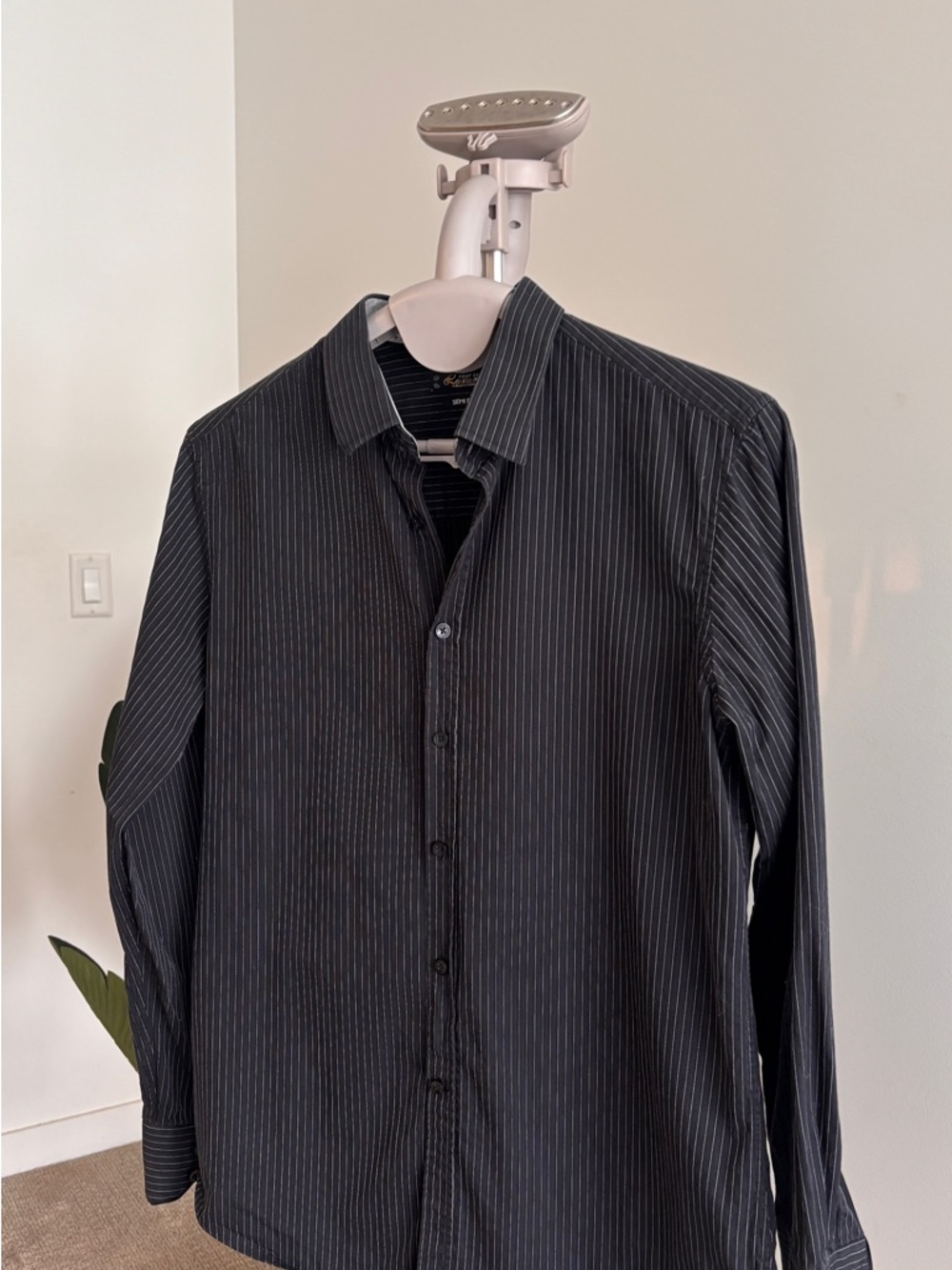Point Zero Black Pinstripe Long-Sleeve Dress Shirt